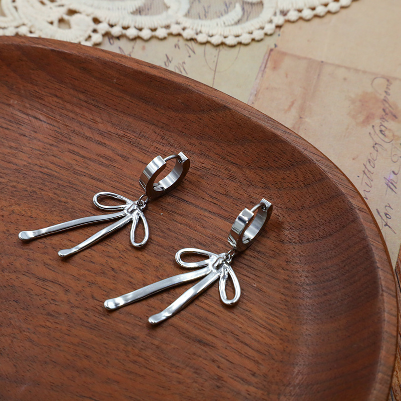 Wholesale Stainless Steel Bow Earrings