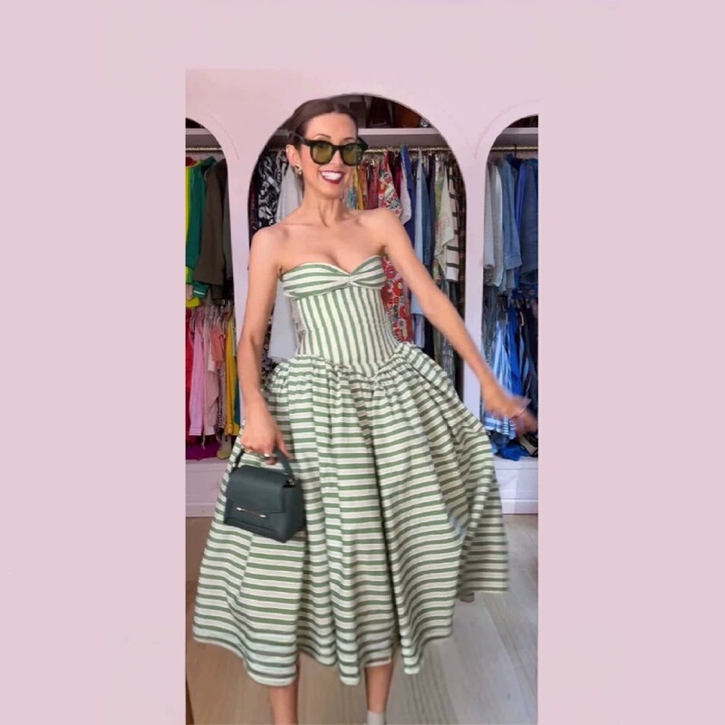 Cross-Border Women's Clothing: White-Striped Strapless Dress with Tie-Waist, A-Line, Large Hem, Mid-Length, Vacation Style Long Dress Cross-Border Women's Clothing: White-Striped Strapless Dress with Tie-Waist, A-Line, Large Hem, Mid-Length, Vacation Style Long Dress