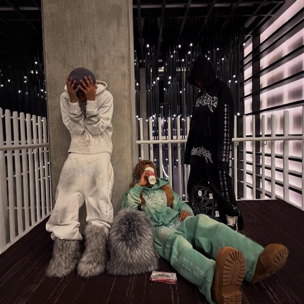 2025欧美时尚街休闲运动服上衣长裤集冬季嘻哈男女连帽运动套装