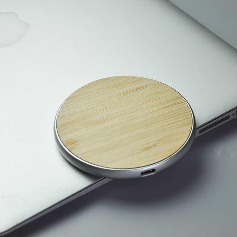 New zinc alloy wood grain wireless charger 10W/15W intelligent fast suitable for Apple 12/13 phone charging_voghion.com