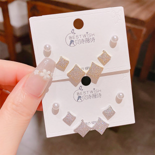 2025�º��s���淽���ʯ��������b Ů�p���L���¸߼��ж��6����