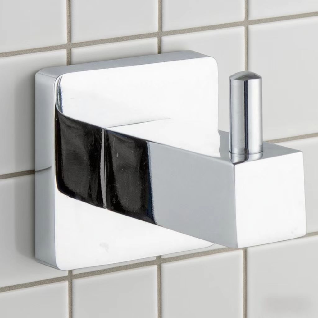 Fabricante de limpieza al por mayor baño cromado seis piezas conjunto de perforación de baño colgante de baño