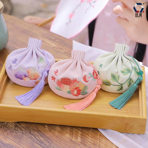 [Qian Li] Dragon Boat Festival Sachet Sachet Sachet Embroidery Empty Bag Accessories Ancient Style Exquisite Hanfu Pendant Wholesale