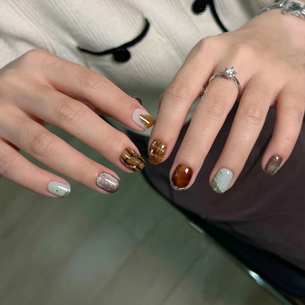 Hecho a mano 10 piezas con patrón de rejilla de división, pieza de armadura de uñas simple, etiqueta de uñas de ojo de gato, armadura de desgaste degradada de escalera de cielo estrellado image 1