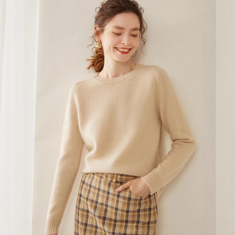 Seven-Needle Thickened Half-High Collar Wool Sweater for Women, New Autumn and Winter Style, Skin-Friendly and Warm, Raglan Cashmere Knit Sweater, Base Layer Seven-Needle Thickened Half-High Collar Wool Sweater for Women, New Autumn and Winter Style, Skin-Friendly and Warm, Raglan Cashmere Knit Sweater, Base Layer