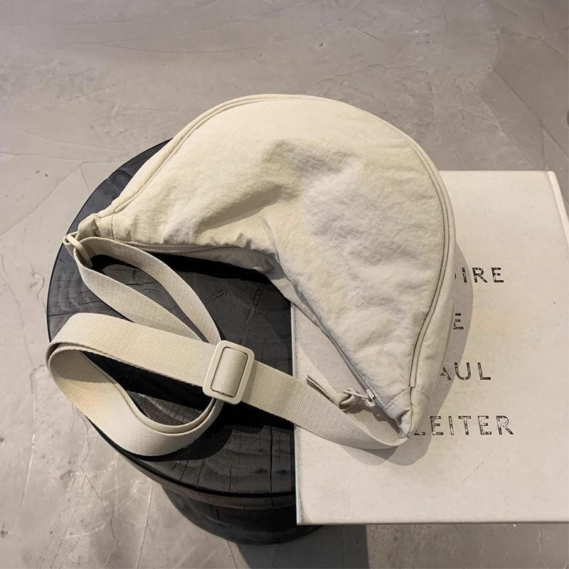 Bag Women's 2024 New Dumpling Bag Crossbody Bag Women's Large Capacity PU White Korean Style All-match Casual Shoulder Bag Bag Women's 2024 New Dumpling Bag Crossbody Bag Women's Large Capacity PU White Korean Style All-match Casual Shoulder Bag