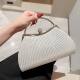 2023 New Pleated Handbag Women's Evening Bag Diamond-encrusted Gift Bag Celebrity Cheongsam Banquet Bag KTV Princess Bag