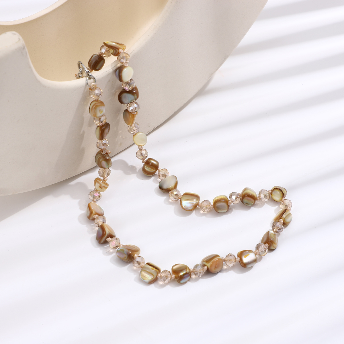 24g Weight Necklace Classification Shell Chain Material Beaded Chain Chain Type 1 Piece Quantity Holiday, Travel Occasion Shell Material Geometric Pattern Women's Gender Vacation, Classic Style Style Vacation Classic Style Geometric Shell Beaded Chain Beaded Necklaces Wholesale 3