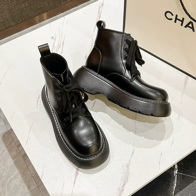 Ботинки Martens демисезонные с платформой, натуральная кожа, 2024, размеры 34–40