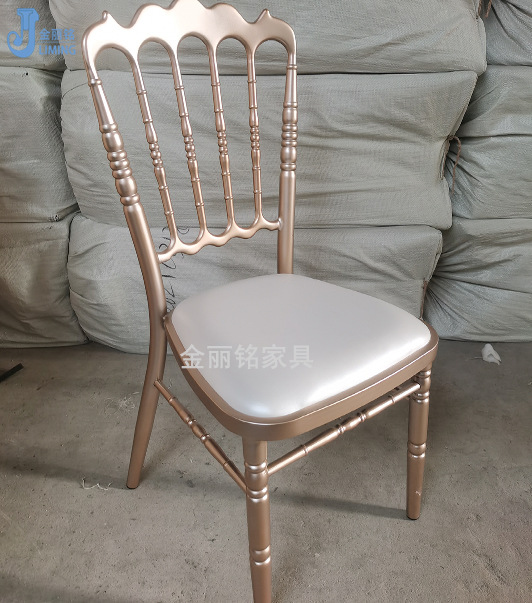 Fábrica de muebles al por mayor Silla de hotel Silla de banquete Silla de Castillo Silla de respaldo de actividad de fiesta de estilo europeo