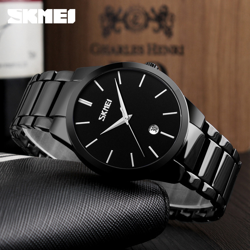 Momento de venta transfronteriza caliente relojes de hombre calendario casual relojes de cuarzo correa de acero de negocios relojes de hombre mayoristas spot