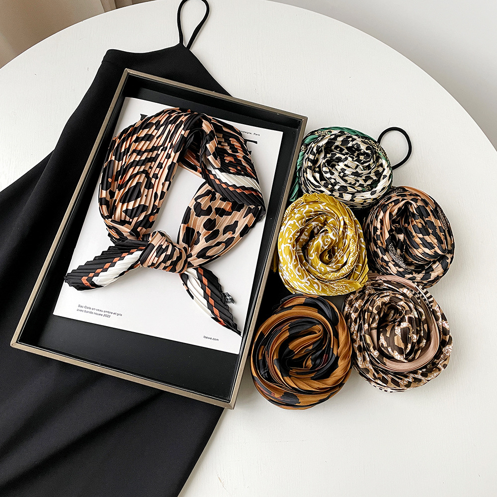 Women's Pleated Silk Scarf Leopard Print Satin Neckerchief Style_voghion.com