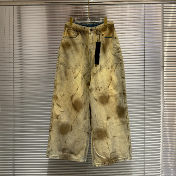 Latui Atelier Park Chae-Young Rose Same Style Distressed Oversized Hand-Painted Denim Pants Latui Atelier Park Chae-Young Rose Same Style Distressed Oversized Hand-Painted Denim Pants