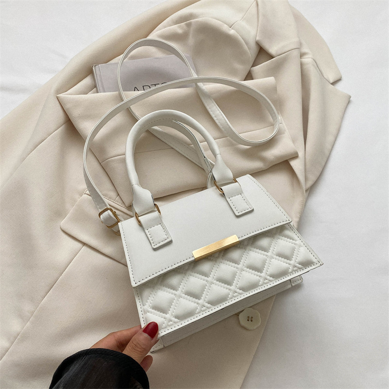 Diseño francés sentido nicho bolsa de moda de las mujeres ins textura de moda portátil cuadrado pequeño bolso personalizado bolsa de mensajero