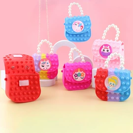 零钱包;钥匙扣;绕线器