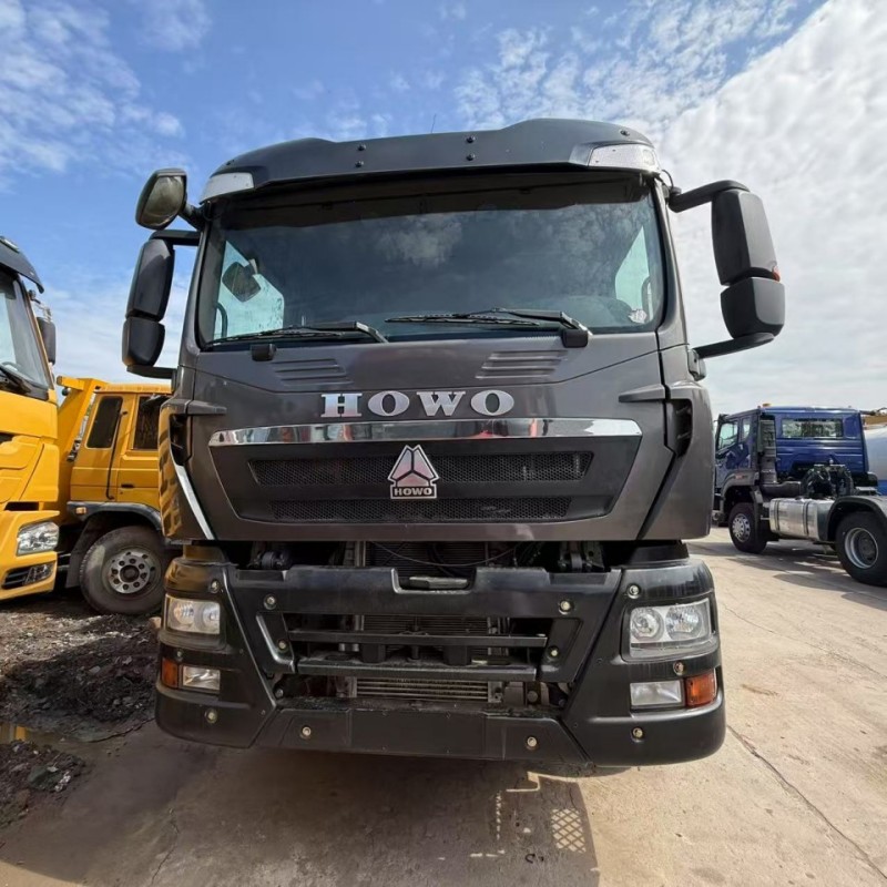 Factory Ready Stock Howo 371 Horsepower Engineering Dump Truck Front Four Rear Eight Dump Truck Export National Three Dump Truck