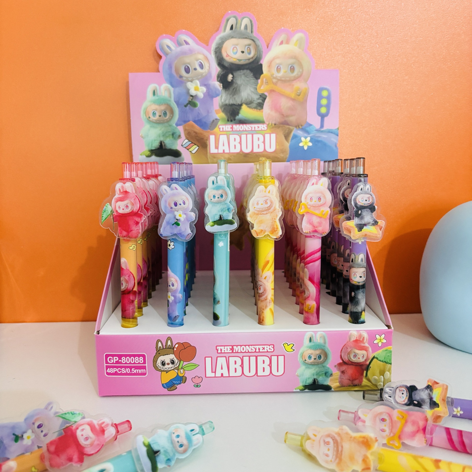 Caza de brujas cartón de dibujos animados K-POP bolígrafo neutro Lumi Zoey imagen de los estudiantes bolígrafo de escritura comercio exterior