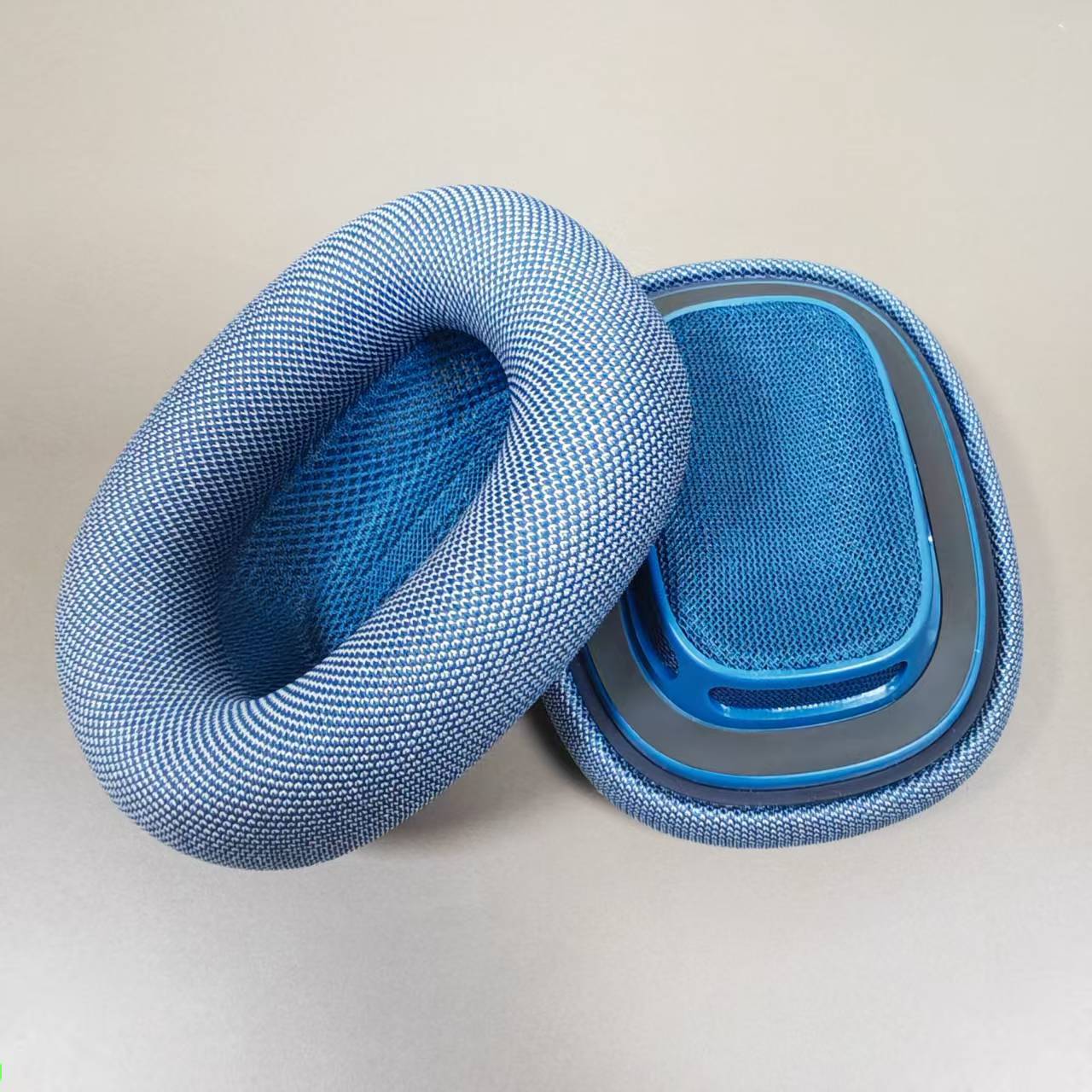 Original first generation sky blue roller cloth earmuffs [single]