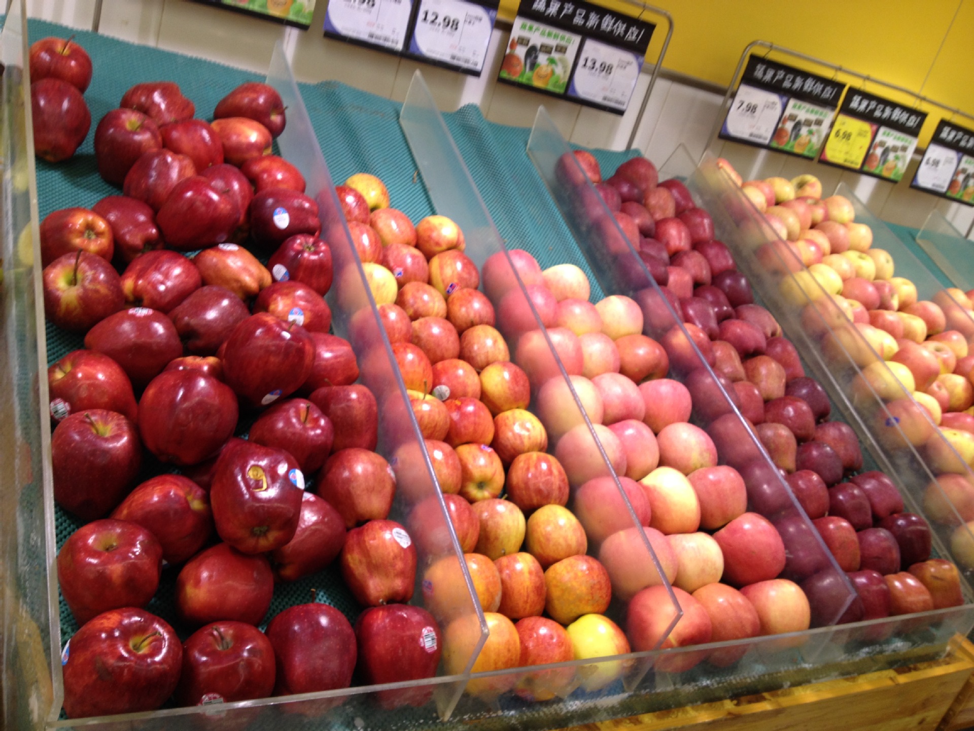 2mmpet板展示架厚度颜色尺寸表面亚光/磨砂/颗粒/光面定做