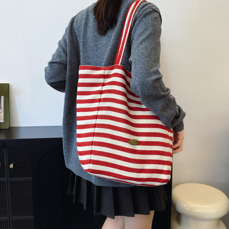 Bolso de mano de nicho coreano para mujeres 2024 nueva moda dulce bolso de cadena estilo ballet bolso de ballet