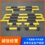 防撞双层u型护栏防撞柱