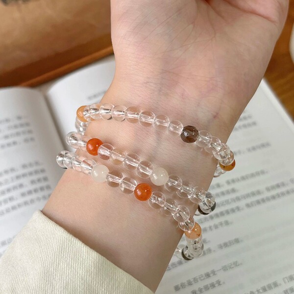 Universal bracelet for men and women