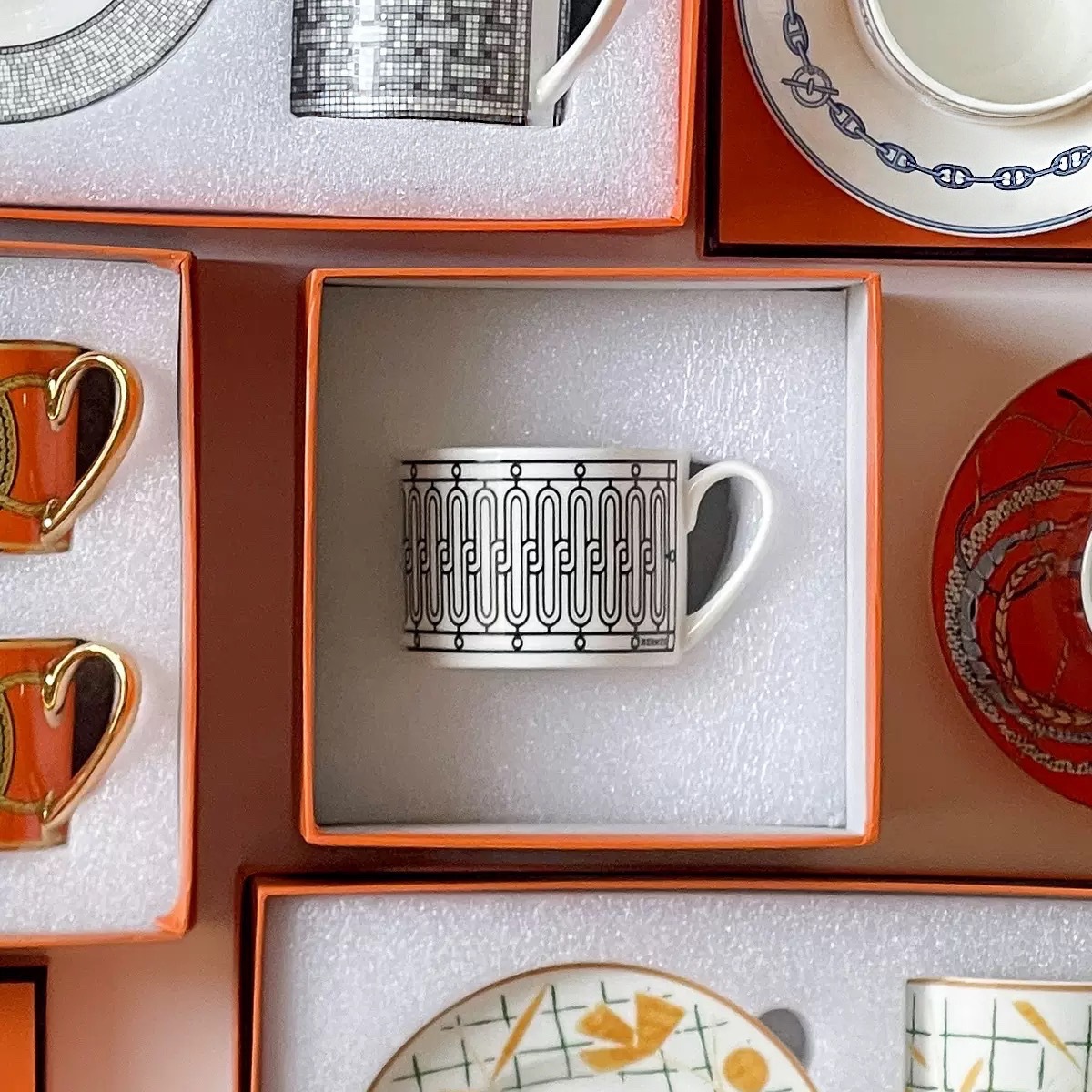 Corte europea transfronteriza retrógrada taza de café de porcelana casera doble taza de plato taza de cerámica taza de té de la tarde pareja