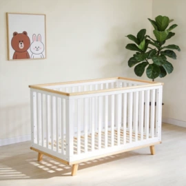 实木婴儿床;其他家具;儿童凳