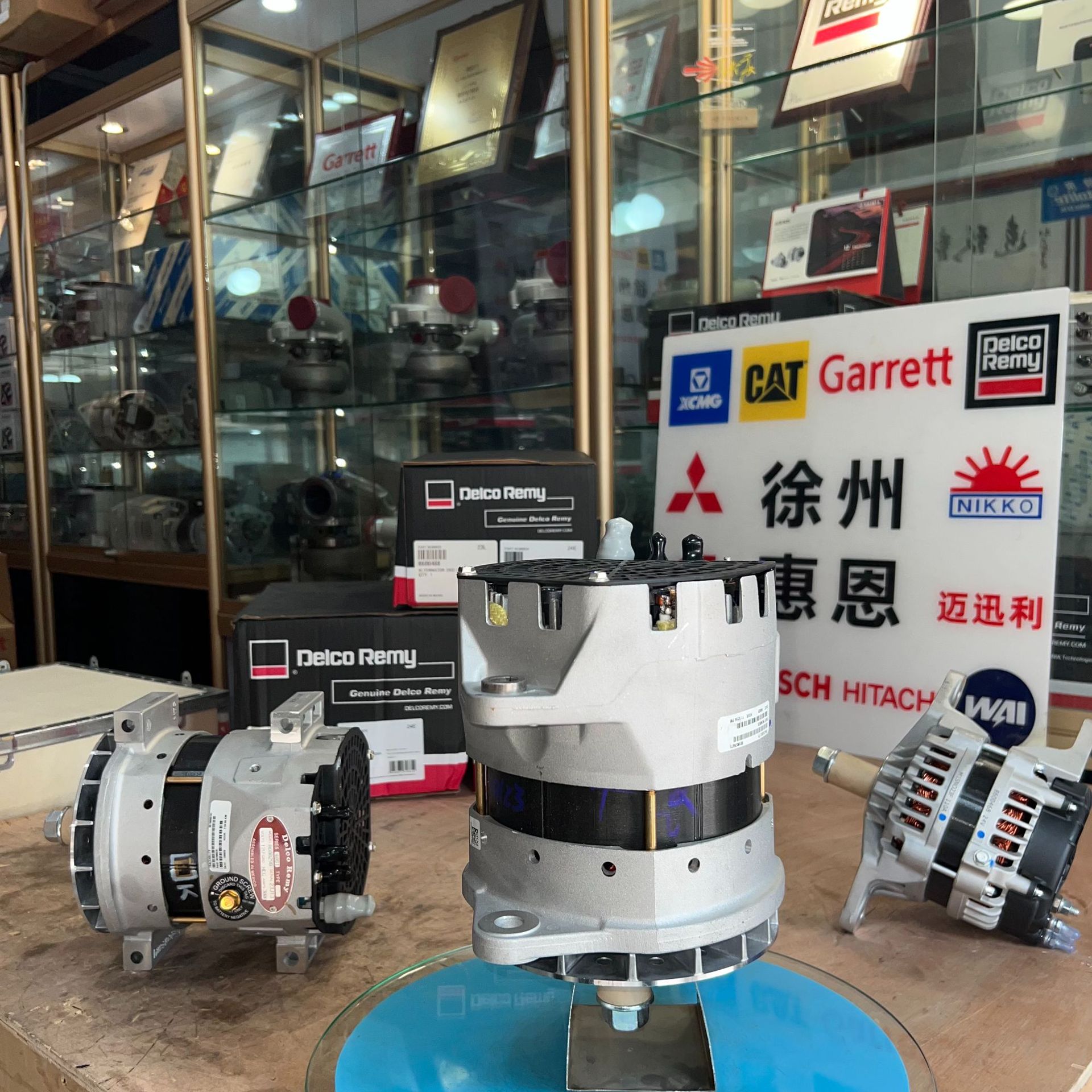 德科雷米40SI发电机 DelcoRemy 8600339  12V  240A 8759N A1071S