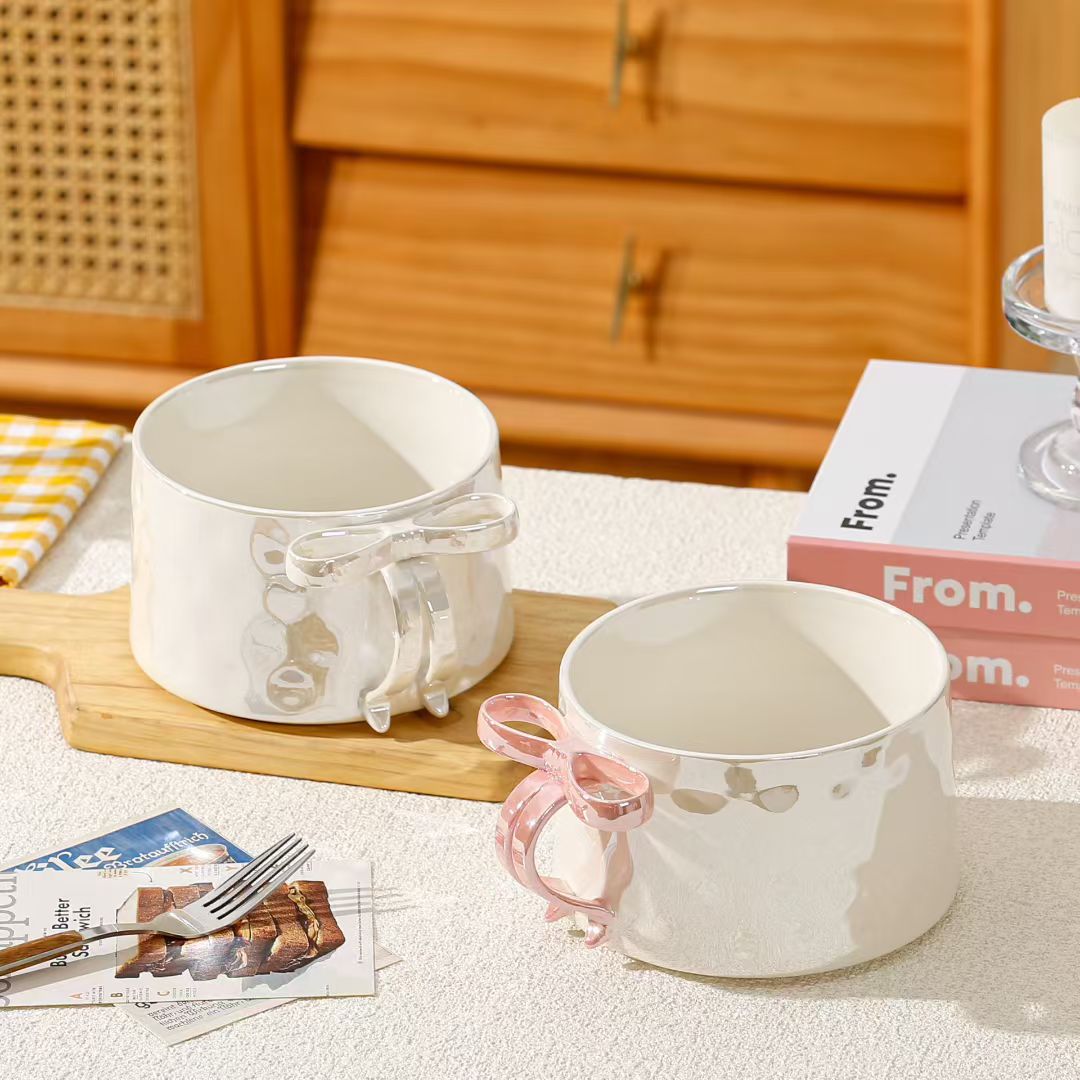 Nuevo tipo de taza de marca arco de cerámica de gran capacidad taza de agua taza de café taza de red taza de café corazón de niña de alto valor facial tazón de fideos