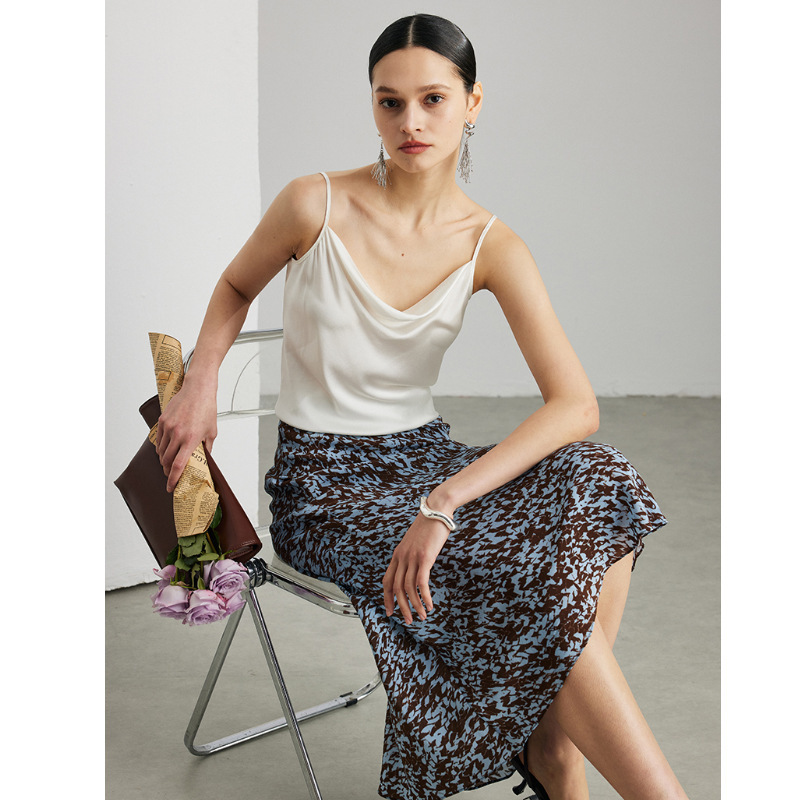 Silk Camisole for Women 2026 Spring/Summer New Versatile Solid Color Commuting Inner Wear Mulberry Silk Top