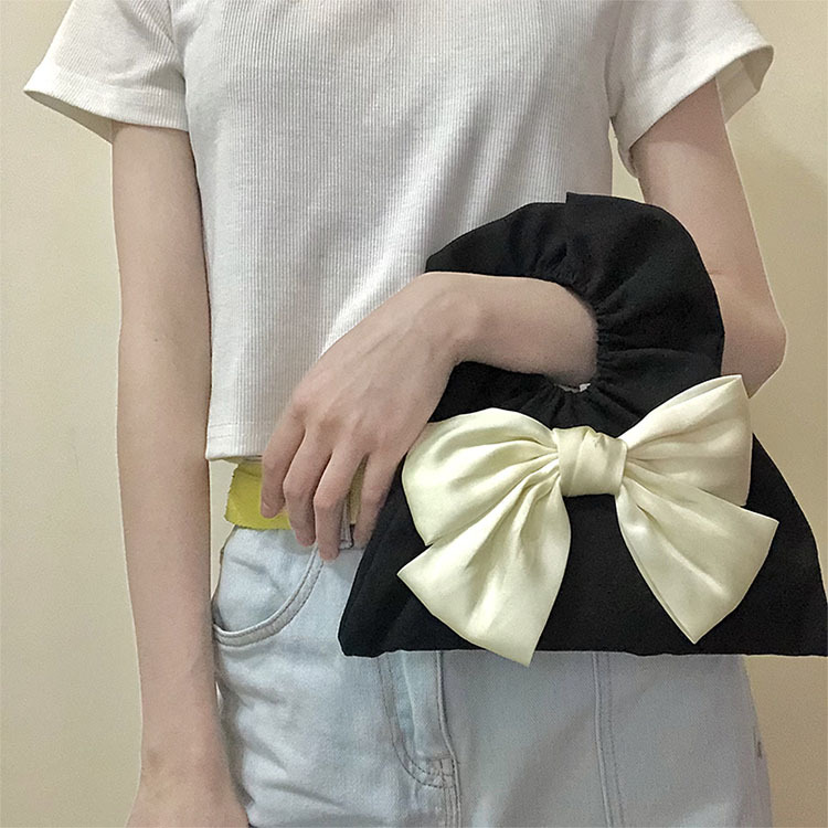 Color Blocking Pattern Cute Canvas Bow Pull-belt Cloth Black Leather White Leather Black Handbags display picture 4