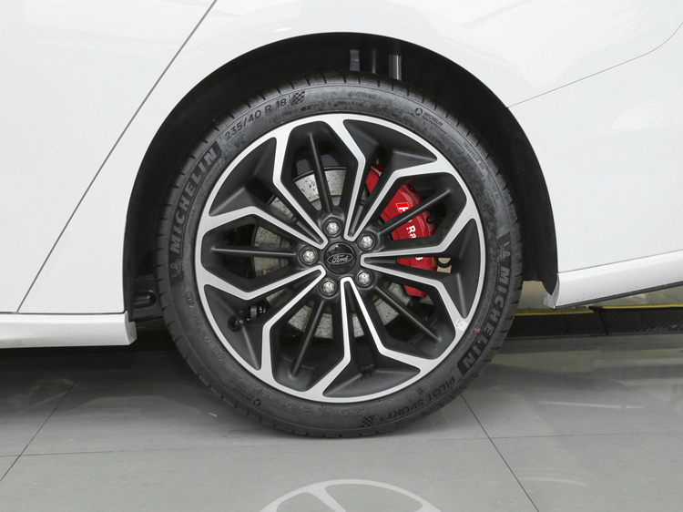 Ford Caliper Covers for New Mondeo, Focus, Edge, Mustang, Taurus, Escape Brake Modification Shell Color Change