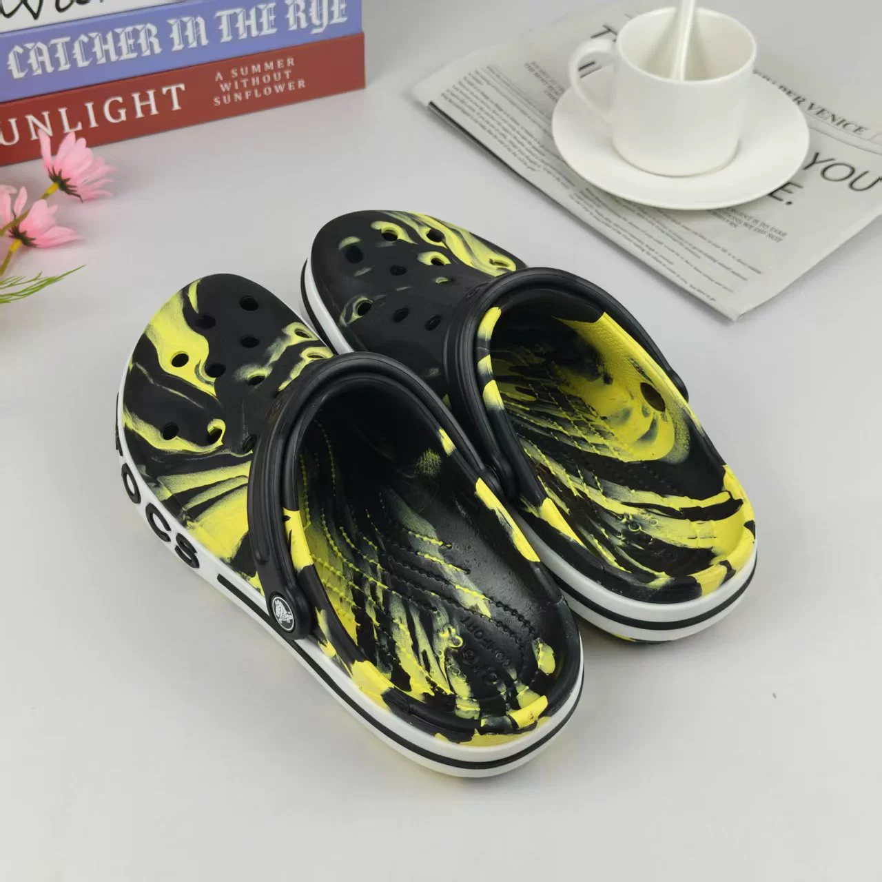 Crocs Ou Ruofeng перфорированная обувь камуфляж Beiya для мужчин и женщин, пляжная обувь для пар, нескользящие сандалии, модные дышащие