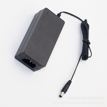 TUV���5V8Aչʾ���Դ20V3A 307�_�PSAA CE�ӟ�|�m����