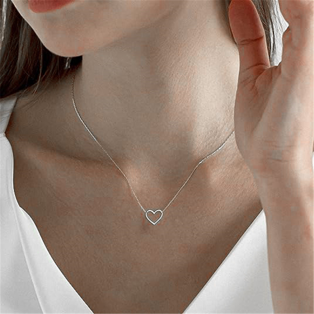 6g Weight Pendant Necklace Classification 1 Piece Quantity Casual, Daily Occasion 925 Sterling Silver Material Heart Shape Pattern Women's Gender Plating Design Simple Style Style 925 Sterling Silver Plating Heart Shape Pendant Necklace 3