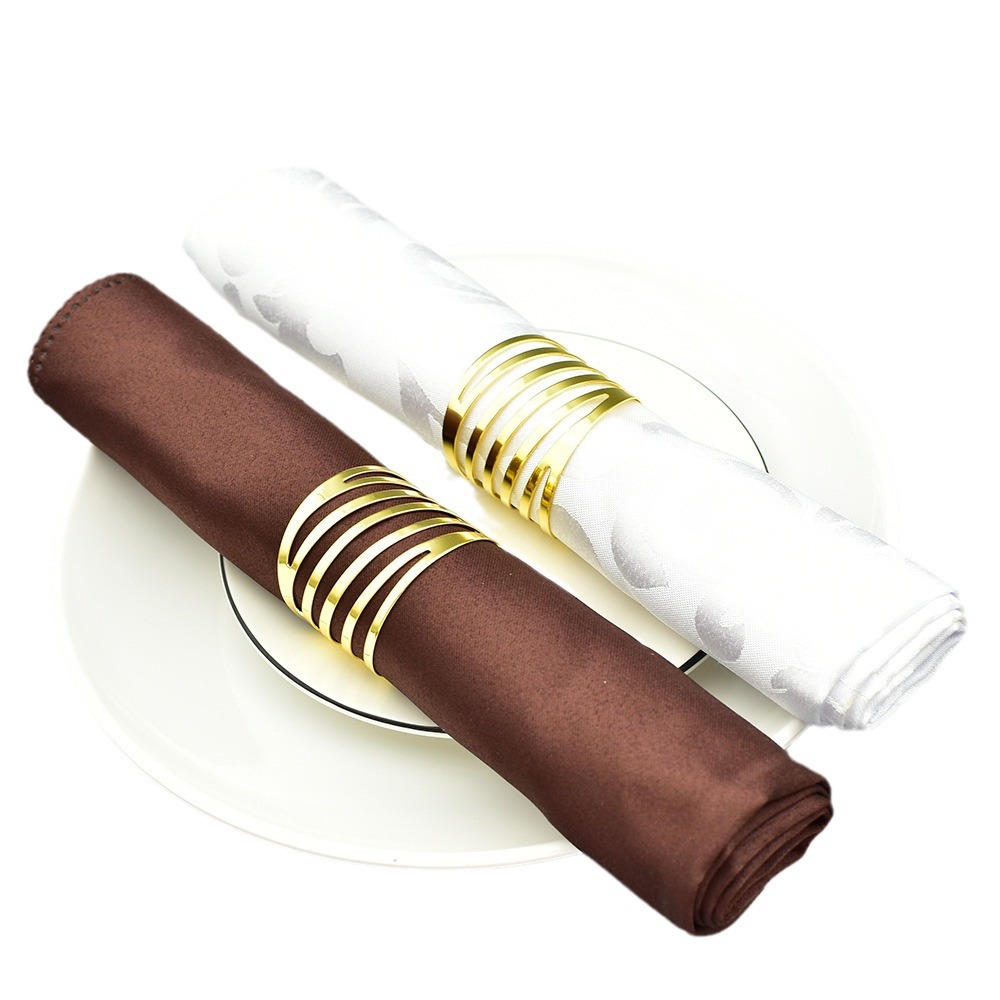 001 Hotel boda anillo de servilleta de papel de retorno de color plateado chapado en oro anillo de servilleta de papel de retorno de color servilleta