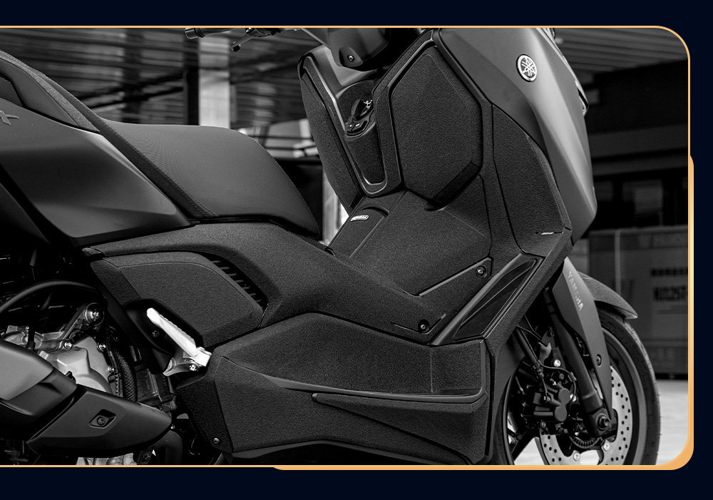 Suitable for 20-26 Models of Yamaha Xmax300 Fuel Tank Stickers, Modified Body Thickened Protective Stickers, Decals, and Film Accessories