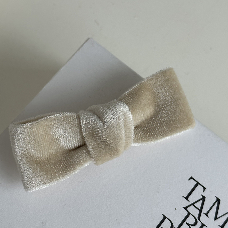 Fermaglio per capelli con fiocco in velluto stile francese_voghion.com