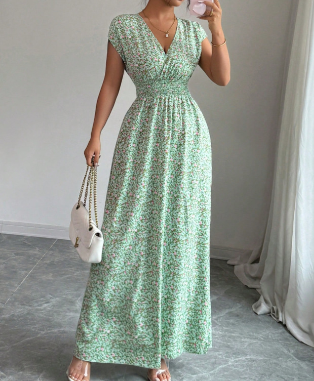 초록 바탕 잔꽃무늬