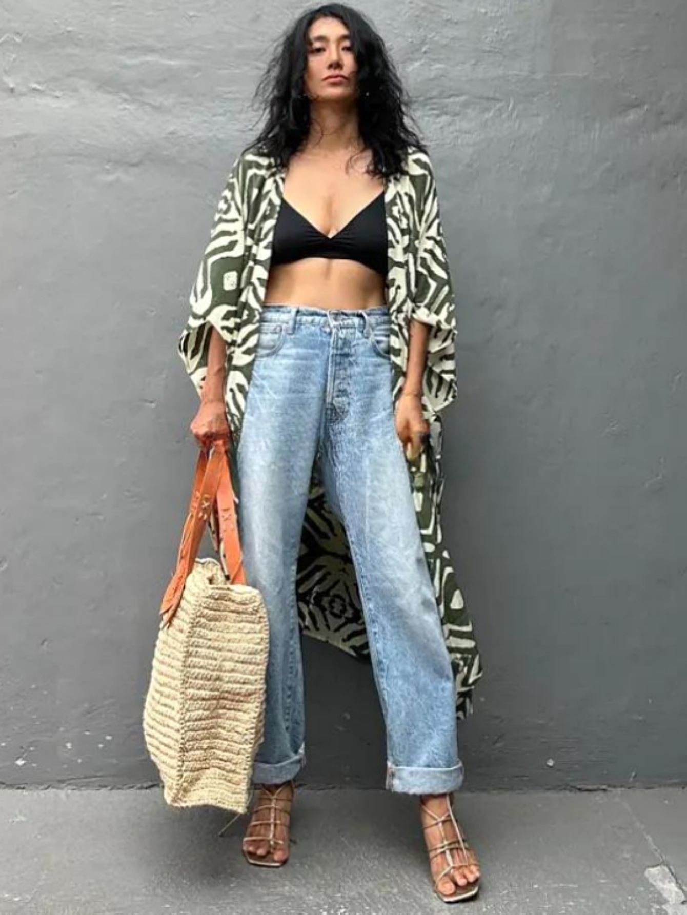 2025 nuevo algodón europeo y americano impresión cardigan vacaciones camiseta protector solar bikini camiseta de baño M0004