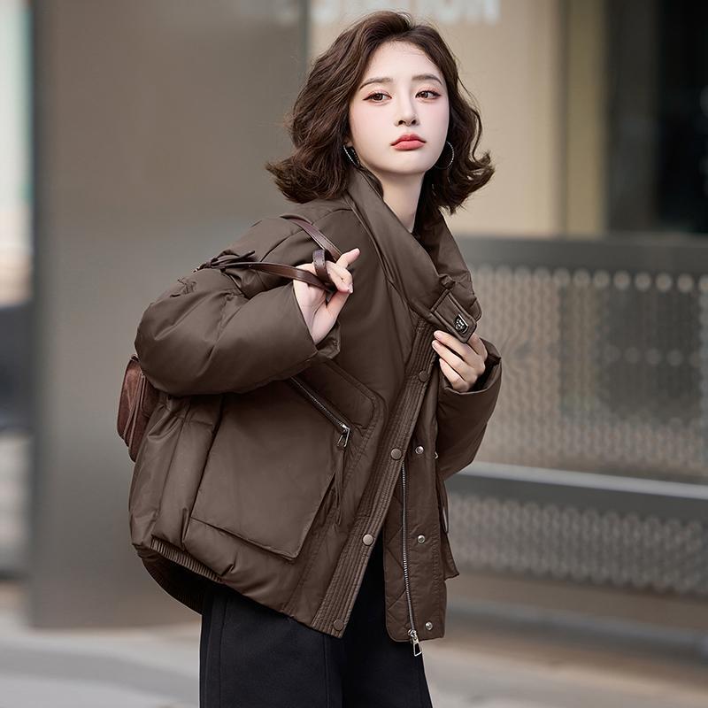 짧은 다운 재킷 여성의 겨울 새로운 PU 씻기없는 90 흰 오리 느슨한 작은 두꺼운 빵 자켓