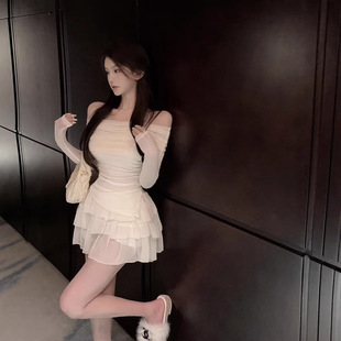 ����ϵը���̹����b���������������µ������ȹ�ɼ���С�������b