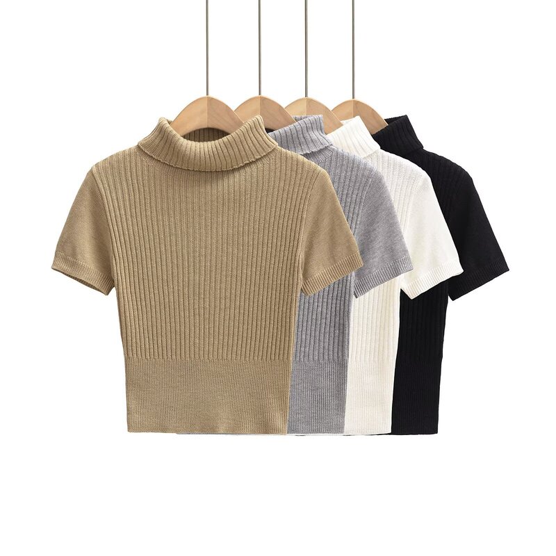 Sweet Girl's High-Neck Slim-Fitting Bottoming Sweater for Women with Short-Sleeved Tight-Fitting Top and Waist-Cinching Short Style