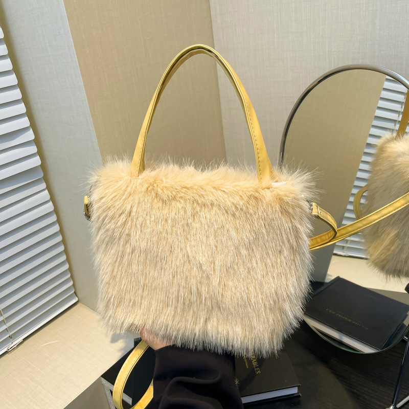 Bolsa de hombro peluda, bolso de peluche de arte, bolso de invierno 2024 nuevo bolso peludo, bolso de mano japonés y coreano, bolso de mujer