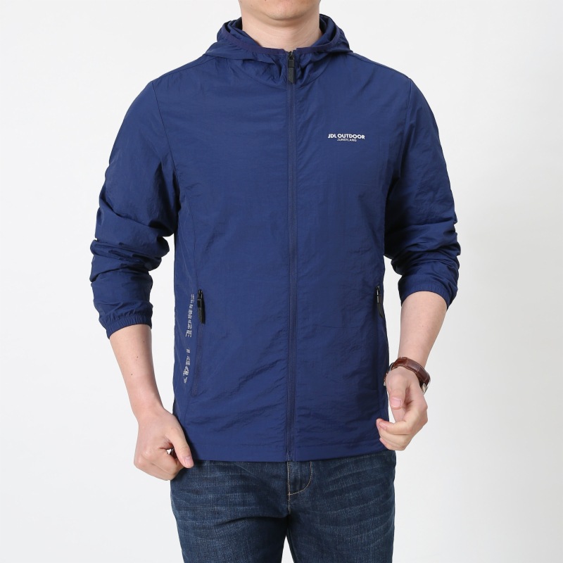 Sun protection clothing men's 2021 new summer ice silk skin clothing breathable sun protection clothing outdoor sports shirt thin trench coat coat