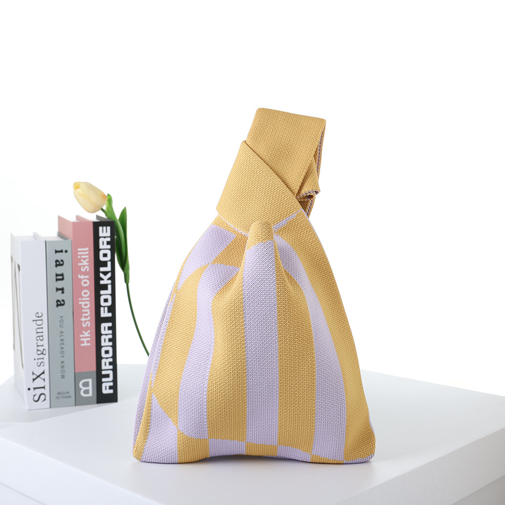 2024 Flying Weaving Bag Tote Bag Versión coreana del nuevo bolso de mano de moda Fabricante de bolsas de compras casuales de gran capacidad para estudiantes