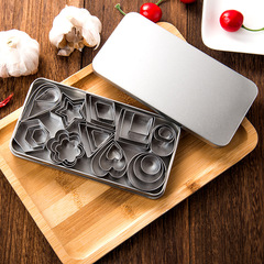 30-piece set of stainless steel biscuit molds Heart Star Flower biscuit cutting cookie press mold DIY baking utensils