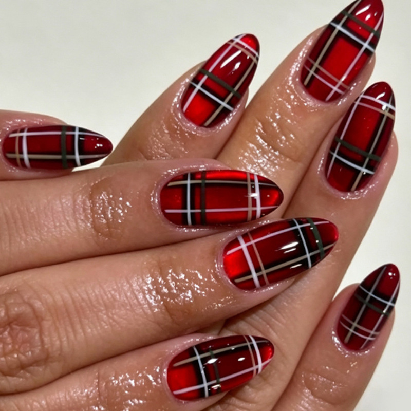 Christmas press-on nails, European and American almond-shaped, glitter cat-eye, simple and stylish striped pattern design, fake nail patches Christmas press-on nails, European and American almond-shaped, glitter cat-eye, simple and stylish striped pattern design, fake nail patches