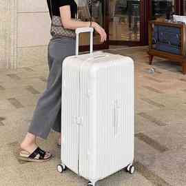 大容量行李箱高颜值28寸旅行箱女万向轮拉杆箱24寸密码箱批发